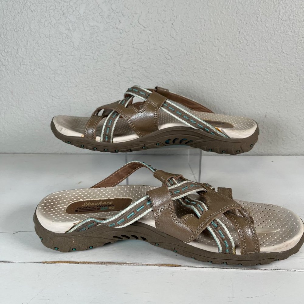 Skechers outdoor lifestyle brown flip flops sandals SN 46720 leather size 10 wom